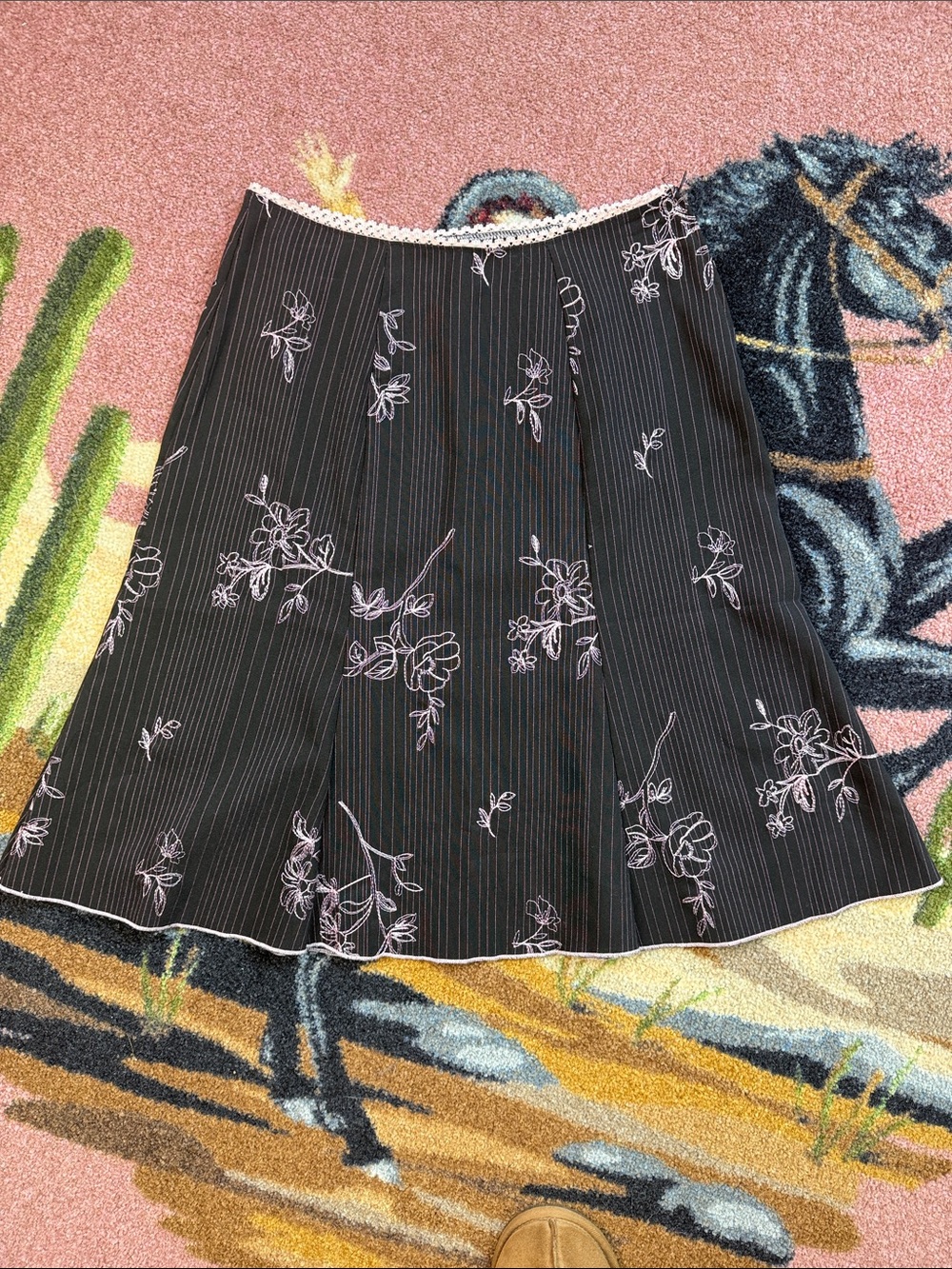 VINTAGE Y2K MIDI SKIRT